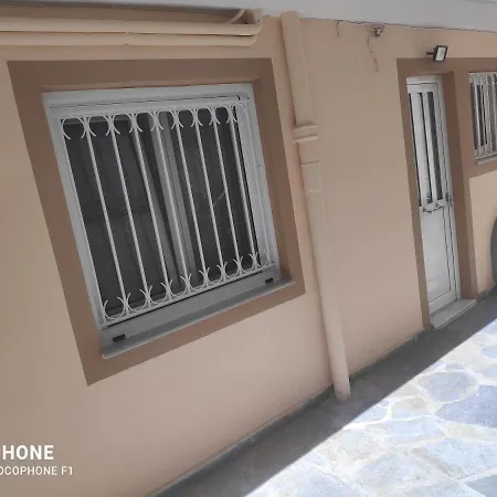 κεντρικό, άνετο και ζεστό Apartamento