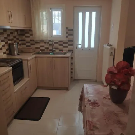 κεντρικό, άνετο και ζεστό Apartment Kamena Vourla