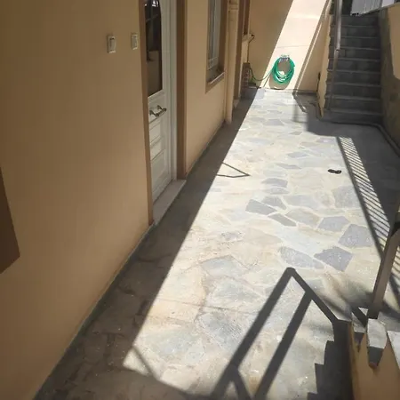 κεντρικό, άνετο και ζεστό Apartment *